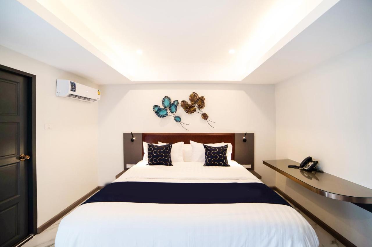 Roomquest Sukhumvit36 Bts Thonglor Бангкок Экстерьер фото