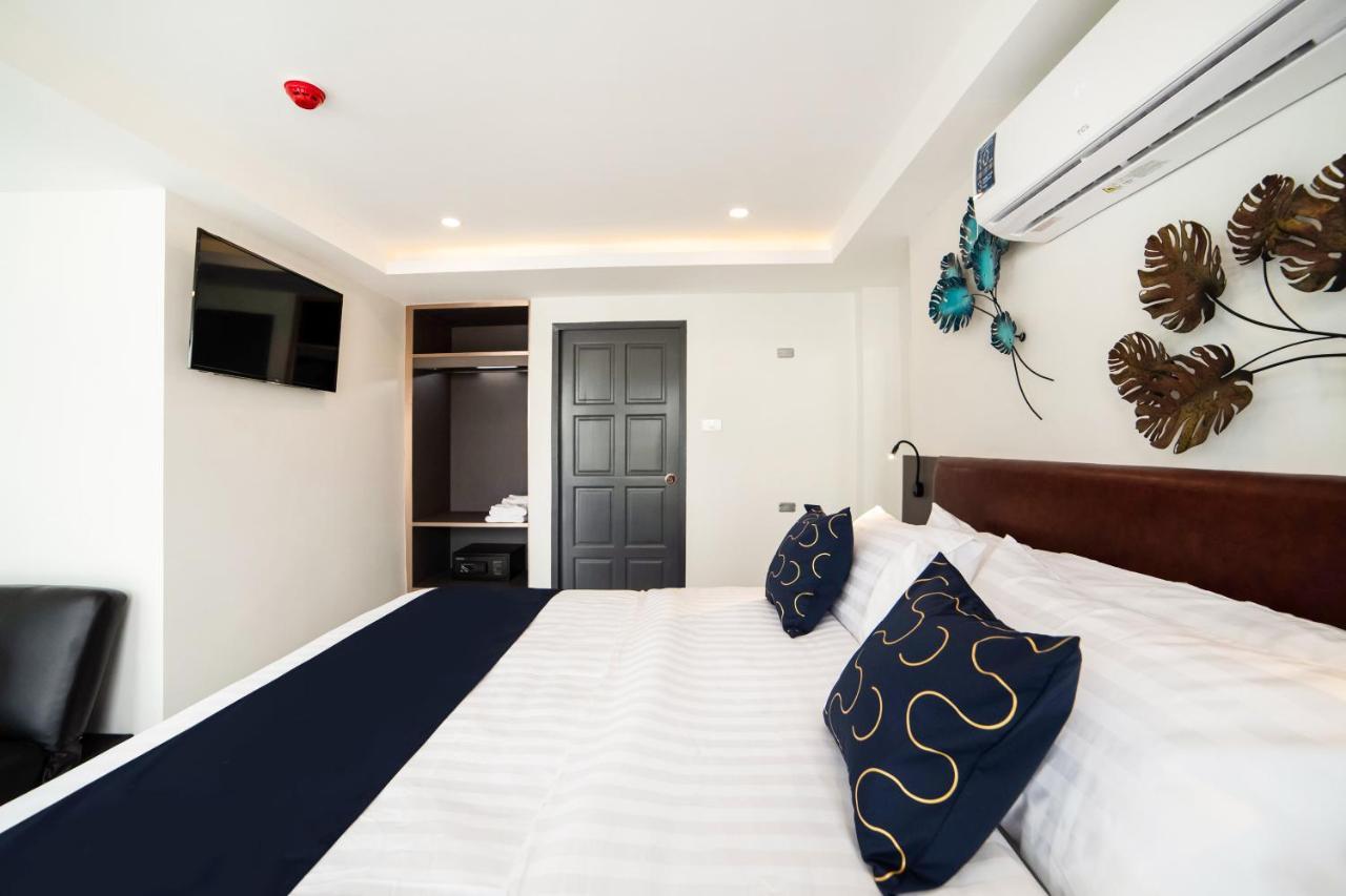 Roomquest Sukhumvit36 Bts Thonglor Бангкок Экстерьер фото